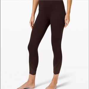 Lululemon crop wonder under